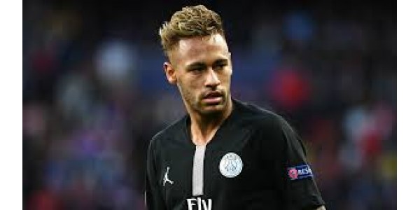 Neymar quer voltar para Barcelona